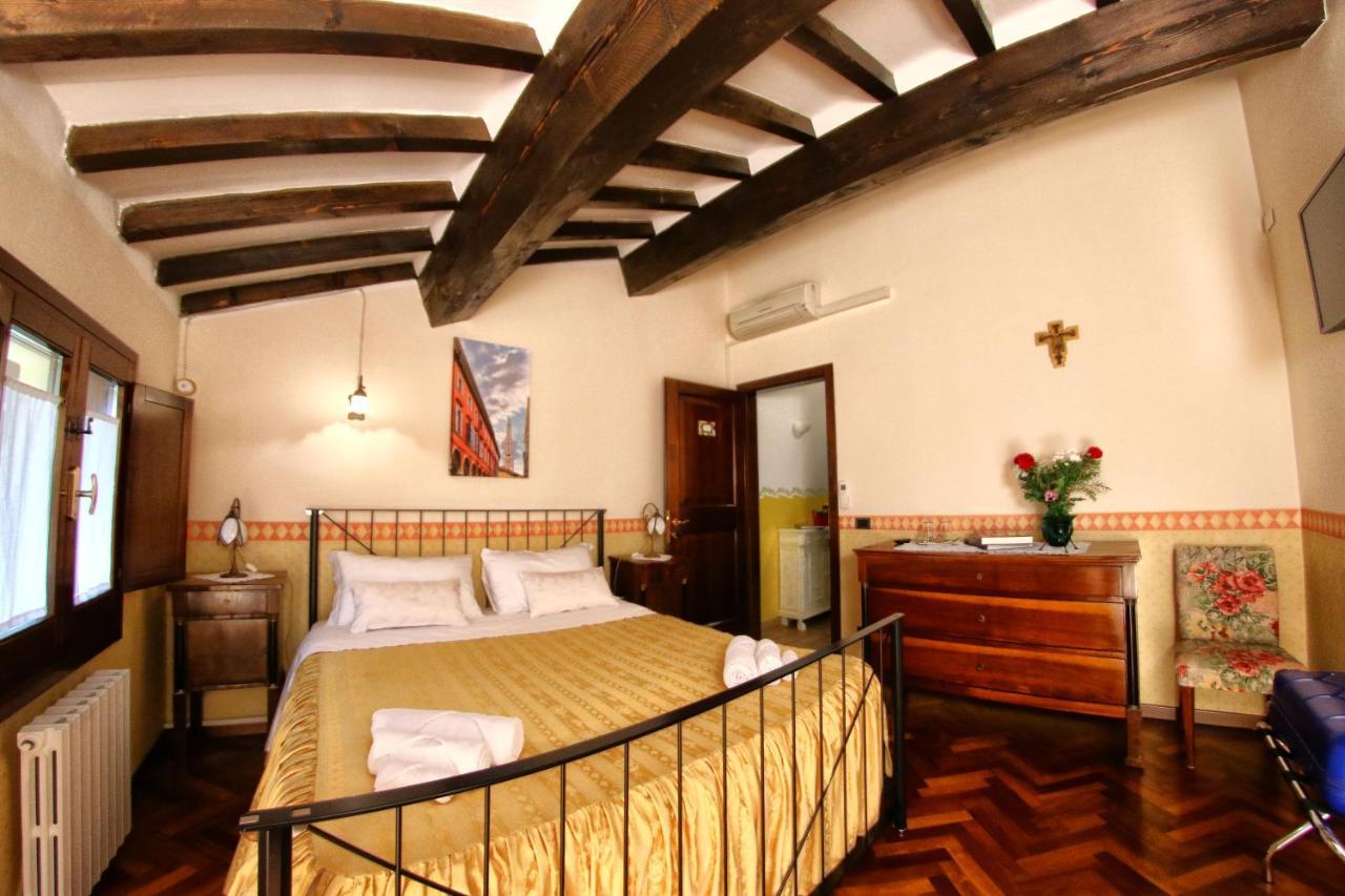 B&B Le Noci di Feo Modena Esterno foto