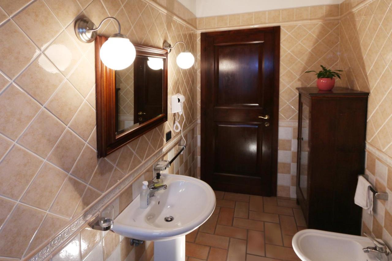 B&B Le Noci di Feo Modena Esterno foto