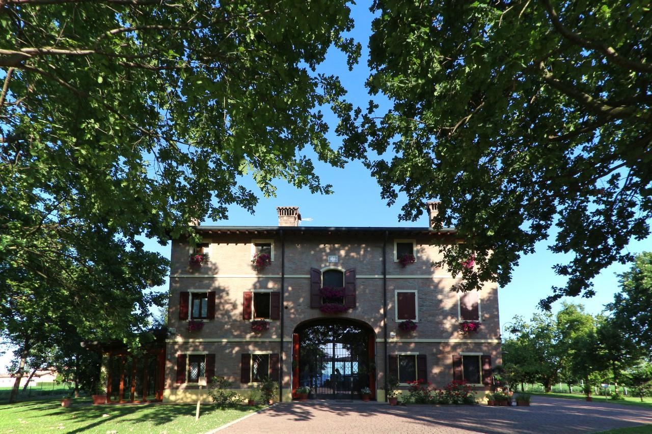 B&B Le Noci di Feo Modena Esterno foto